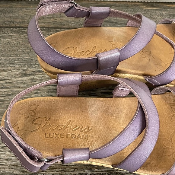 Sketchers Women's Strappy Wedge Sandals - Purple Size 9.5. Gently worn. - Picture 9 of 10